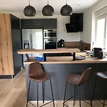 Les Bruyeres, Grand Jardin Cloture, Sauna *