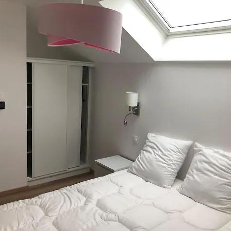 Les Bruyeres, Grand Jardin Cloture, Sauna Vila *