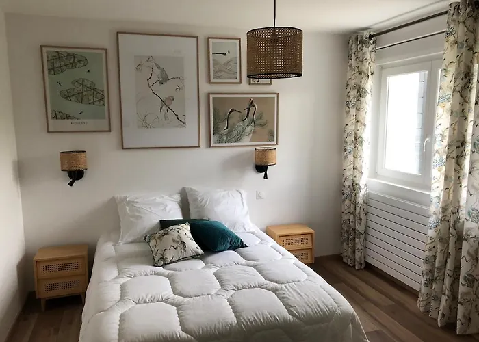 Les Bruyeres, Grand Jardin Cloture, Sauna Corcieux